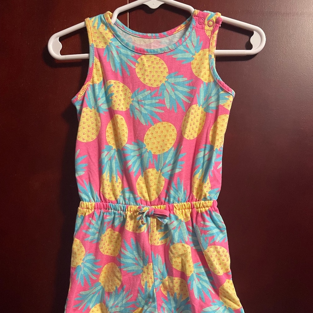 NWOT Childrens Place Baby girl romper 12-18 months